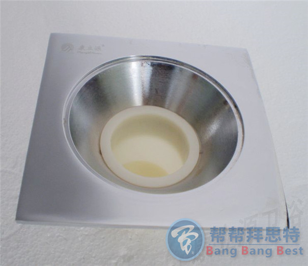 除蟲(chóng)公司教你科學(xué)應(yīng)對(duì)下水道飛蟲(chóng)