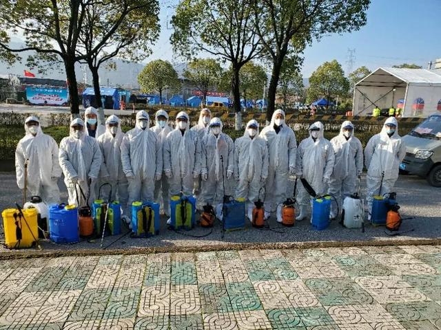 「疫情一線」有愛就有陽光燦爛，武漢加油